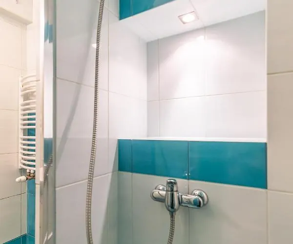 Apartment Pod Roza Wiatrow Kolobrzeg